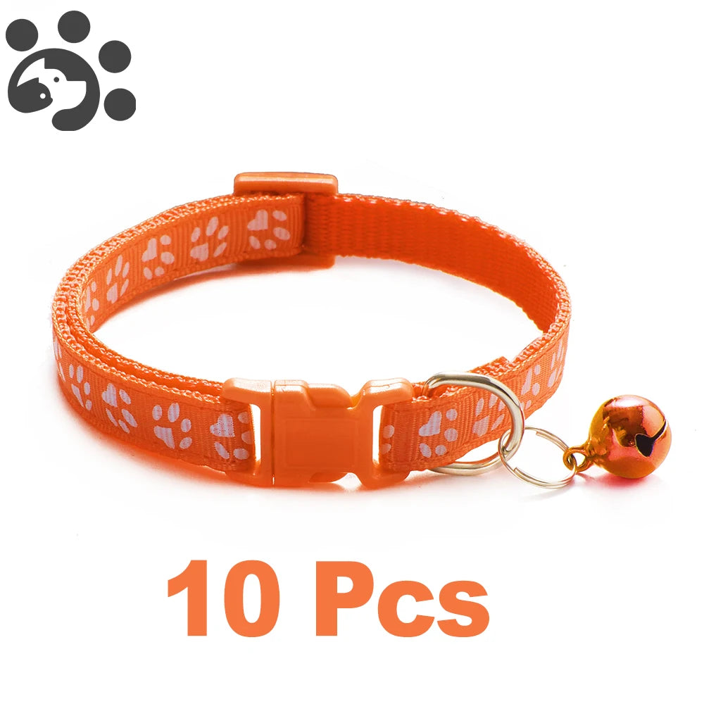 10 piezas al por mayor con collares de campana delicados de seguridad informal collar de nailon para perro correa de cuello de moda ajustable con campana collar para perro gato mascota