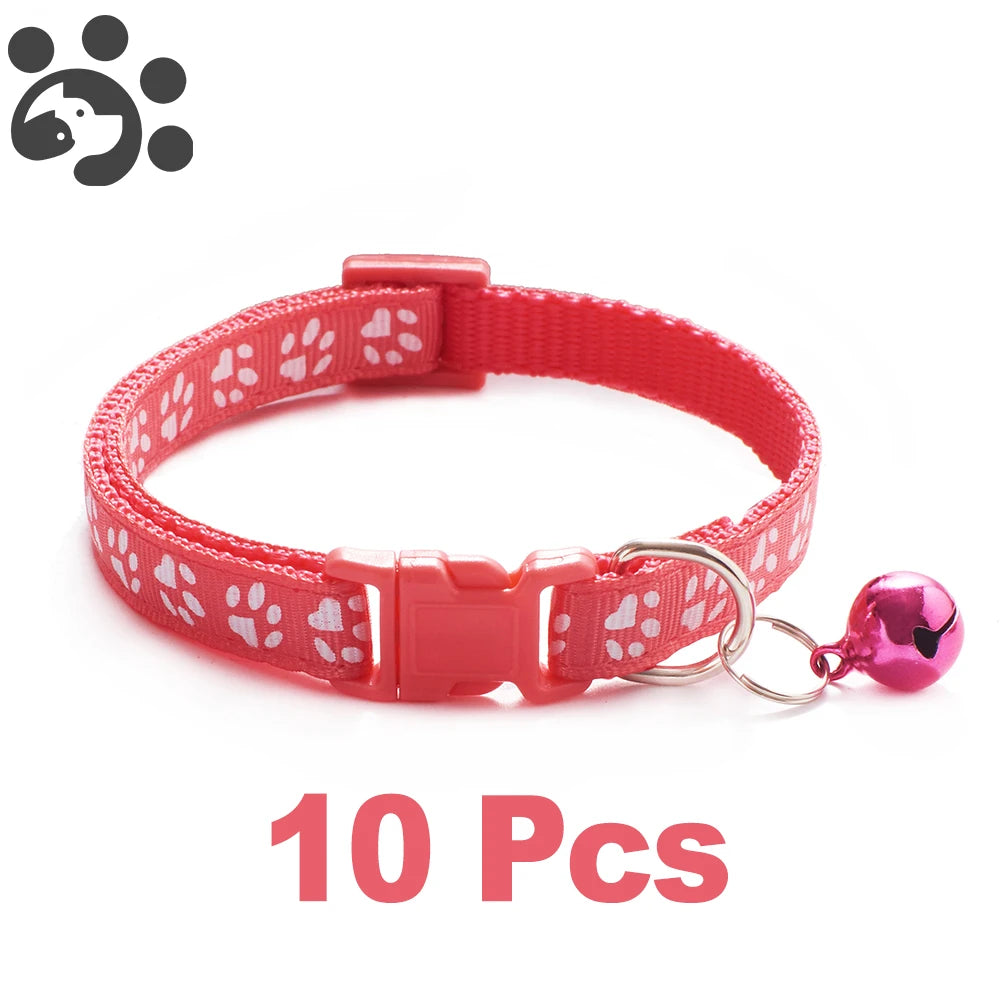 10 piezas al por mayor con collares de campana delicados de seguridad informal collar de nailon para perro correa de cuello de moda ajustable con campana collar para perro gato mascota