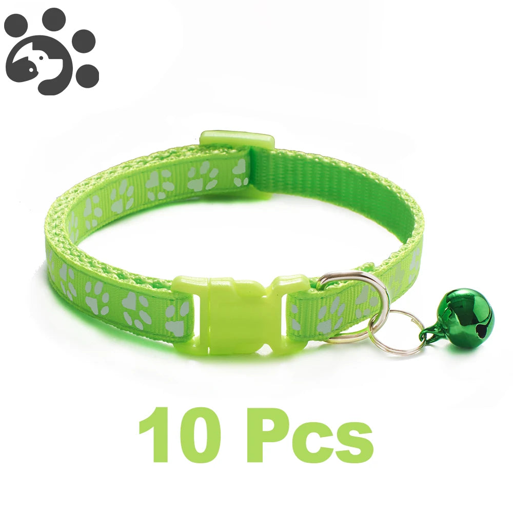 10 piezas al por mayor con collares de campana delicados de seguridad informal collar de nailon para perro correa de cuello de moda ajustable con campana collar para perro gato mascota